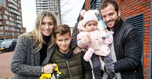 Estavana polman (born 5 august 1992) is a dutch handball player for team esbjerg and the dutch national team. Hoera Jesslynn Van Der Vaart Werd Dit Weekend Twee Jaar Story