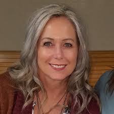 Denise Brinker's Instagram, Twitter & Facebook