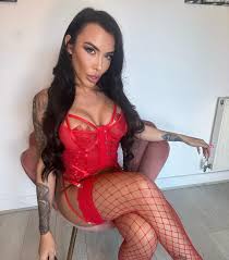 sarahobsessedxoxo OnlyFans - Sensual MILF content by Sarah Obsessed