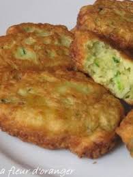 Recette Beignets De Courgettes Faciles En Video Recette Recettes De Cuisine Recette Beignets De Courgettes Beignets De Courgettes Facile