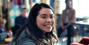 Non ha casa e vive su uno scuolabus. All Together Now I Buoni Sentimenti Trionfano Su Netflix