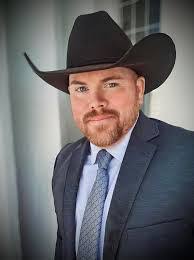 Doug Hildreth's Instagram, Twitter & Facebook