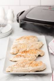 Place the chicken on the grill and close the top. Quick And Easy George Foreman Grill Chicken Recipe