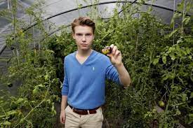 Ik denk dat iedereen wel weer de spanning voelde tijdens de ceremonie.. De Fete De La Tomate Is Binnen De Standaard Mobile