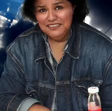 Ein einfaches Bild, aber so viele verschiedene Antworten. Diese optische  Täuschung sagt viel darüber aus, wie dein Gehirn arbeitet. Hast du den  Baum, die Tiere oder etwas Unerwartetes bemerkt? #AI #WhatDoYouSee  #OpticalIllusion #