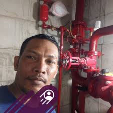 Urgent Hiring ‼️ 3 welder 1 painter loc: Sta Cruzan street greater Lagro  Novaliches Quezon city please call/text: 09691906864