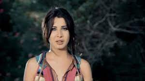 Nancy Ajram - Ehsas Gedeid (Official Music Video) / نانسي عجرم -إحساس جديد  - YouTube