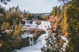 Find the perfect gooseberry falls state park stock photos and editorial news pictures from getty images. Gooseberry Falls In The Winter A Frozen Paradise In Northern Minnesota Red Around The World