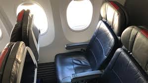 Here's how the flight went. Flight Review American Airlines B737 800 Economy Class Las Vegas To Chicago Business Traveller