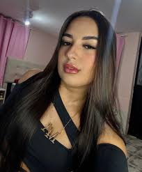 Amélie (@ameliemayara) • Instagram photos and videos