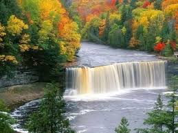Natyra e bukur - Natyra e bukur updated their cover photo.