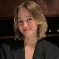 Aubrey Honeycutt's Instagram, Twitter & Facebook