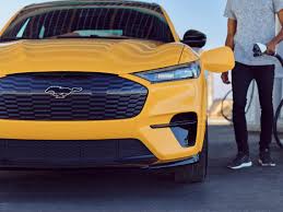 Fri, aug 13, 2021, 1:59pm edt Tesla Losing Electric Vehicle Lead To Ford S Mustang Mach E Morgan Stanley