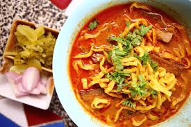 Kaeng hang maeo no badoo hoje! Traditional Northern Thai Cuisine Travelara