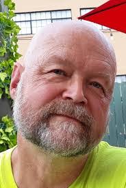 Bruce Link's Instagram, Twitter & Facebook