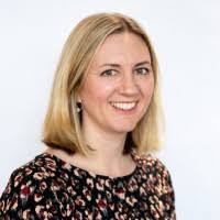 My Daughter has a great love for cats 🐱 and her dream career is to design  fashion for cats.