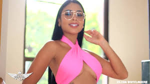 Karen vasquez розовое бикини pink bikini thong latina hot top body sexy big  tits латинка сиськи жопа секси боди грудь тело watch online