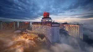 Part of the worldhotels deluxe collection, the hotel has 438 rooms and 4,000 sqm of meeting and convention space. Resorts World Genting Linkedin