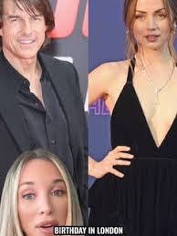 Amanda Sternberg's Instagram, Twitter & Facebook