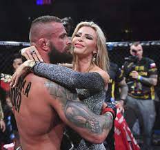 Tv's josanne cobham about his ufc signing. Galerie Bojovnika Karlose Vemolu Vydiral Bratr Videem Ze Skupinoveho Sexu Chtel Po Nem Milion Foto 2 Reflex Cz