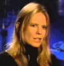 Tracy Grandstaff's Instagram, Twitter & Facebook