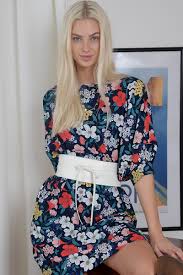 Parcourez la rubrique robes pour femme. Robe Droite Imprimee Molly Bracken E Shop Collection Printemps Ete 2018