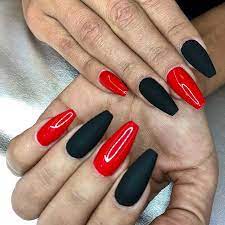 Choosing a suitable red and black nail design with your dress isn't an easy task, but if you succeed in choosing the right one, you are going to enjoy your time to the fullest! 23 Red And Black Nails To Copy In 2021 Stayglam