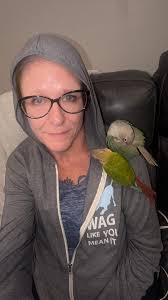 We had another lovely crafty gathering yesterday with an assortment of  different crafts….I chose to bring my #diamondpainting project which I  haven't touched for quite some time & now I'm hooked again