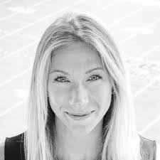 Glorya Lee's Instagram, Twitter & Facebook