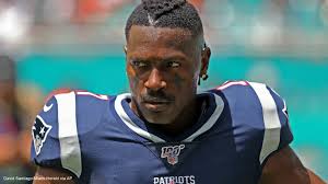 Ex-NFL Patriot Antonio Brown taking classes at CMU