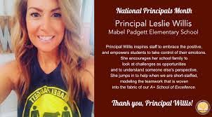 Lorraine Padgett's Instagram, Twitter & Facebook