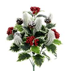 But the berries won't be produced at all unless there is also a male holly bush in the area to pollinate the female flowers. Loon Peak Artificial Holly Leaves Red Berries And Pinecone Snow Bush Reviews