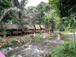 Jalan ke kawasan rekereasi teratak bernam riverview dan terus ke camp site melalui jalan belakang. 10 Tempat Menarik Di Tanjung Malim Listikel Com