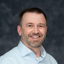 Lynda Beach's Instagram, Twitter & Facebook