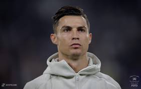 "Juventus musi sprzedać Ronaldo"