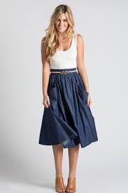 What Shoes To Wear With Fit And Flare 50 Best Outfits Mode Fit Flare Mode Outfits Shoes Wear Fashion Cute Skirts Skirt Design