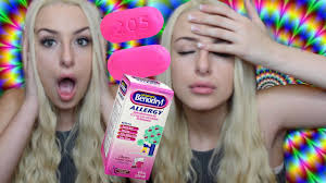 I Overdosed On Benadryl Tripped Like Acid Storytime Youtube