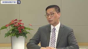 Ä¸è®¿é¦æ¸¯æè²å±å±é¿æ¨æ¶¦éå°åå­¦çè¿è¡å½å®ç«æ³éè¦æä¹çå®£ä¼ åæè²