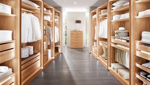 Pax kleiderschrank, mit vielen körben und schubladen. Kleiderschrank Ordnung Mit Dem Passenden Schrank Manager Magazin