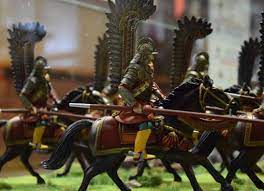 Die schweden waren durch die ergebnisse an den tagen zuvor bereits auf der couch in die runde nach einer ecke köpfte der pole aus kurzer distanz an die latte, setzte nach und traf per kopf aus. Die Polnische Hussaria Die Erfolgreichste Kavallerie Der Neuzeit