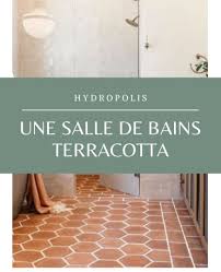 Une Salle De Bain Terracotta Salle De Bain Carreaux De Ciment Salle De Bain Salle