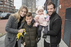 'een kleine bijdehand', vindt polman. Om Deze Reden Wil Estavana Niet Met Rafael In Het Huwelijksbootje Stappen