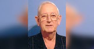 Grant Hewitt's Instagram, Twitter & Facebook