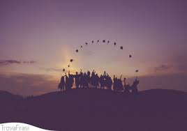 Frasi Di Auguri Per La Laurea Trovafrasi