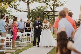 Summer Wedding Outdoor Summer Wedding Venues White Barn Wedding Venue