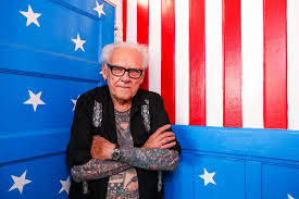San francisco is well known for its gold mines widely discovered in the 19th century, thus the chinese working there call it 金山, meaning gold mountain. Remembering Lyle Tuttle Sf Original Who Helped Make Tattoos Mainstream Datebook