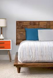 Repeat these steps to make the other half of the bed frame. This Diy Platform Bed Frame Is Beautiful And Modern Diy Candy