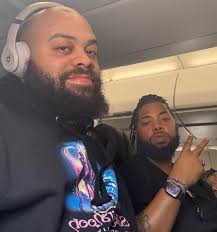 Clinton Avery Brock (@clintbrockbeauty) • Instagram photos and videos