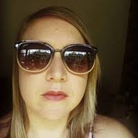 Lorraine Kruger's Instagram, Twitter & Facebook