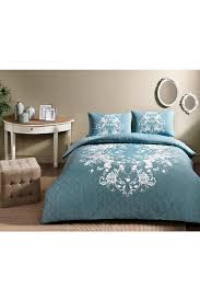 Tek+kişilik+taç+nevresim+takımı modelleri, tek+kişilik+taç+nevresim+takımı özellikleri ve markaları en uygun fiyatları ile gittigidiyor'da. Tac Ranforce Sonya Nevresim Takimi Tek Kisilik Evcarsi